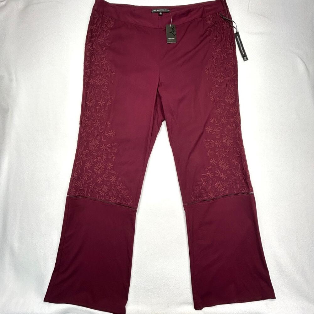 Torrid Embroidered Flare Pants Womens 22 Burgundy Floral Insider Collection NWT